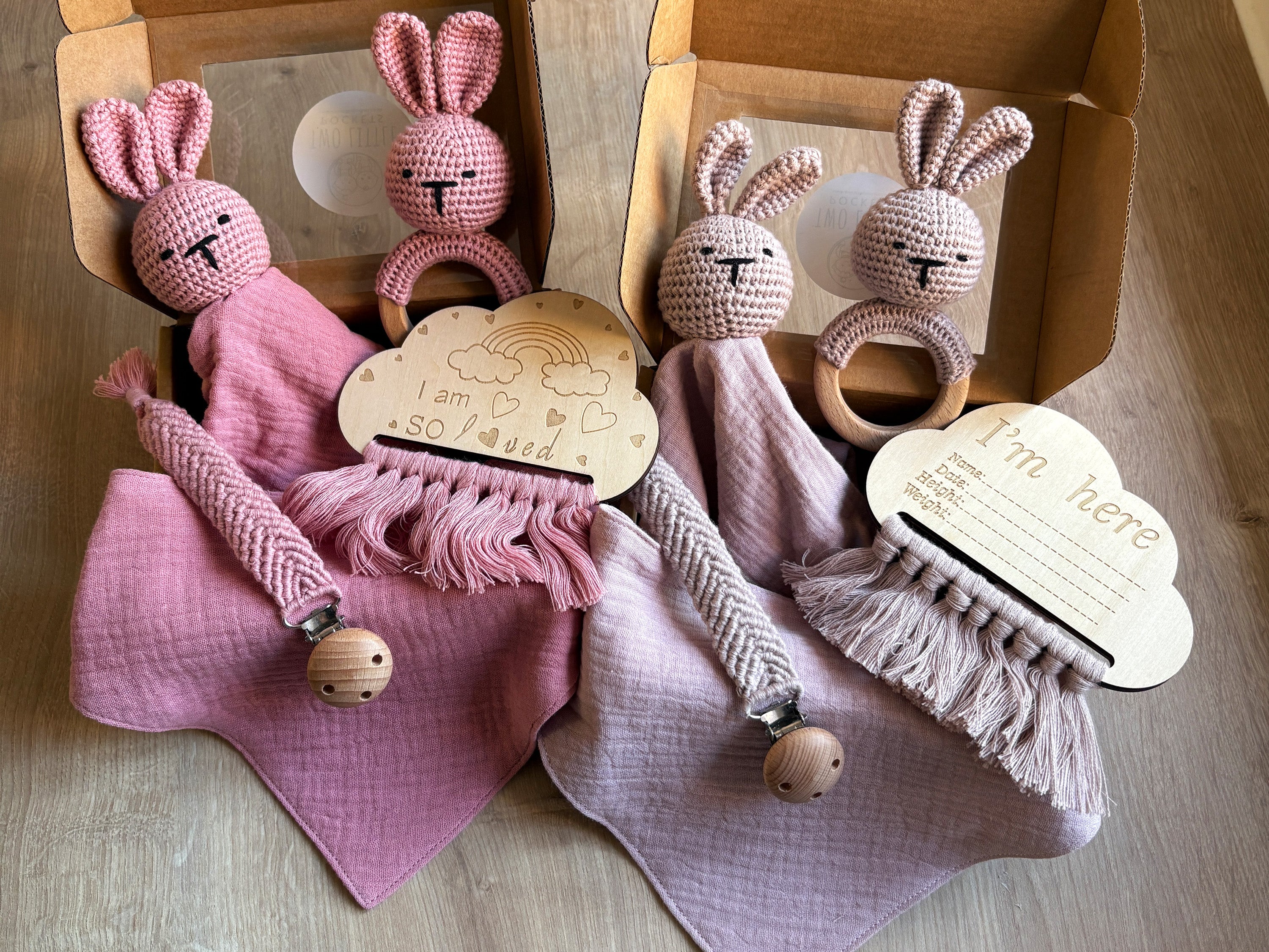 Light purple 5 piece baby gift set. Baby shower present in gift box 4