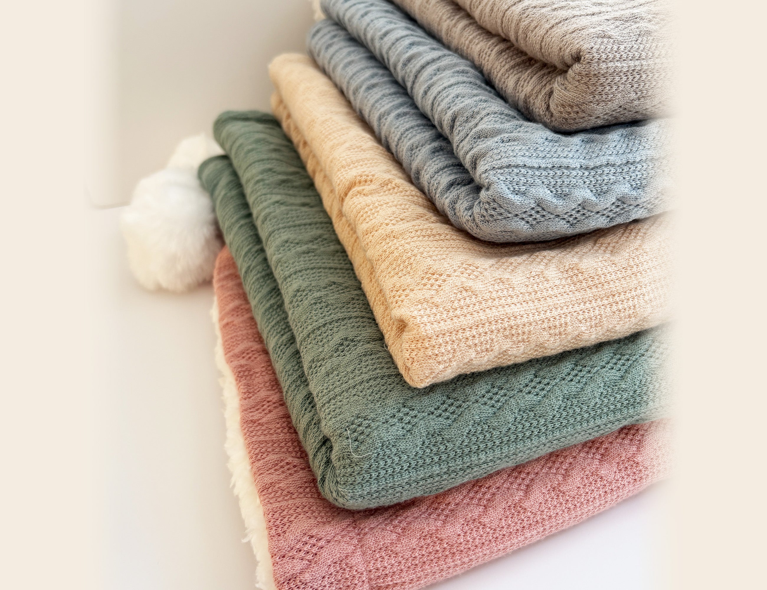 Personalised baby blankets in 5 different colours