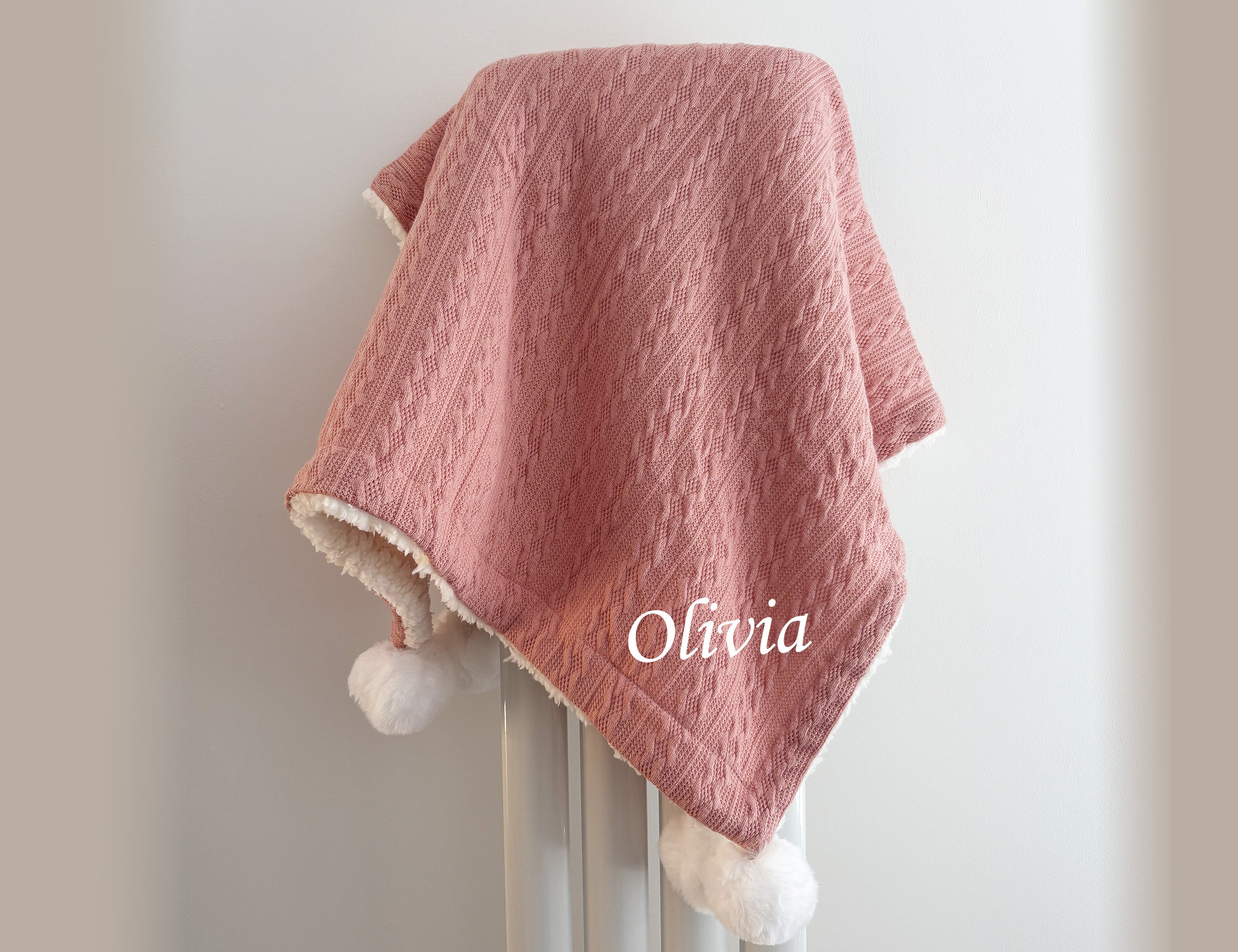 Pink baby blanket with name personalisation 4