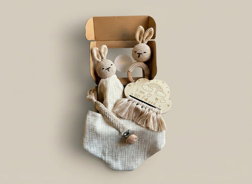 Essentials Baby Gift Set - Cream - Two Little Pockets