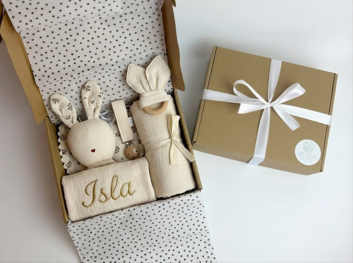 Snuggle Baby Gift Set - Cream - Two Little Pockets